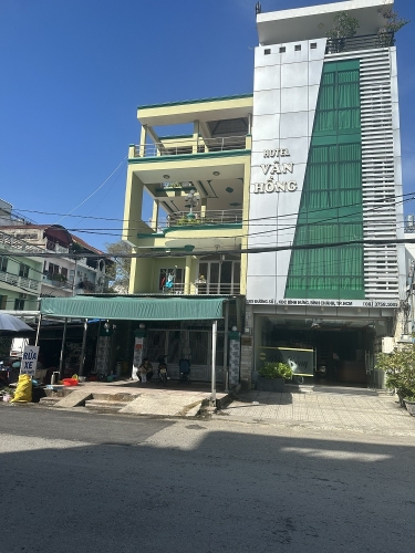 Mặt tiền khách sạn Vân Hồng 1